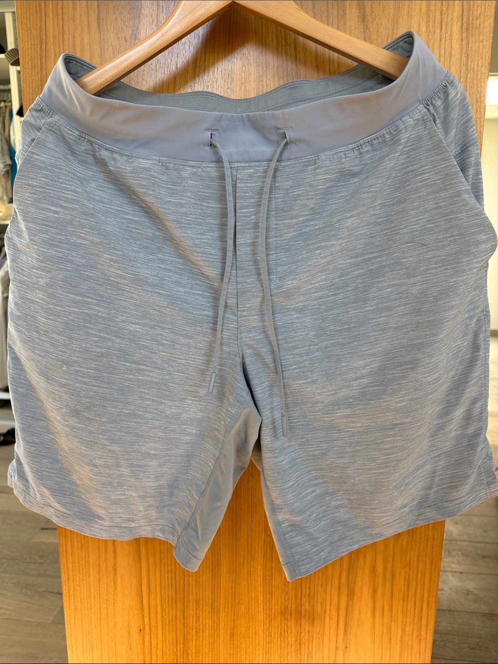 lululemon athletica Men's Light Gray Marled Athletic Shorts